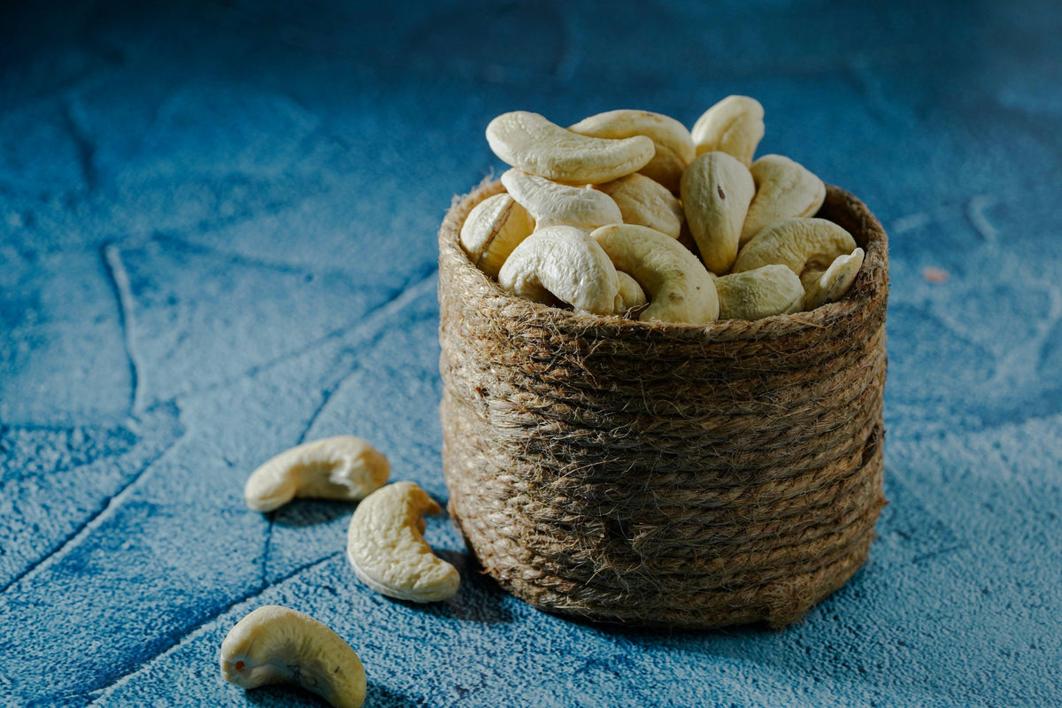 Whole Cashew Kernels 